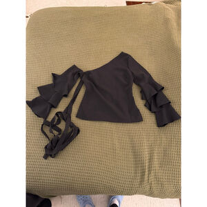 Women's VENUS Black One Shoulder Ruffle Blouse Size 4